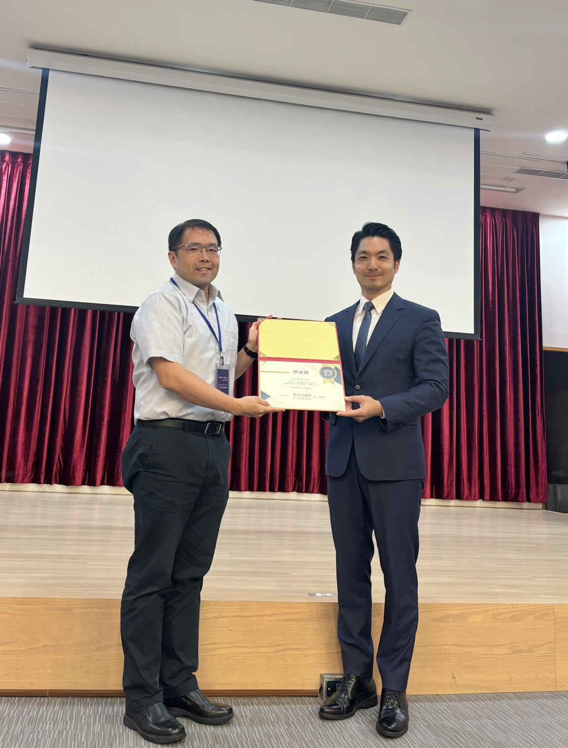 大數據中心 智慧城市-與市長有約  參訪活動