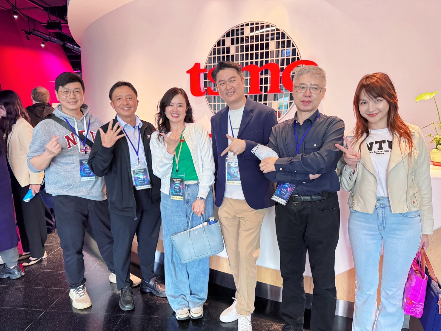 【AI啟程．創新未來】 台大進修推廣學院校友會 × CEO分享會 × PM校友 一日雙震撼